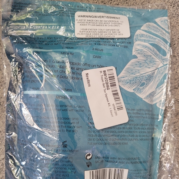 St-Tropez Self Tan Express Kit. - Picture 7 of 11